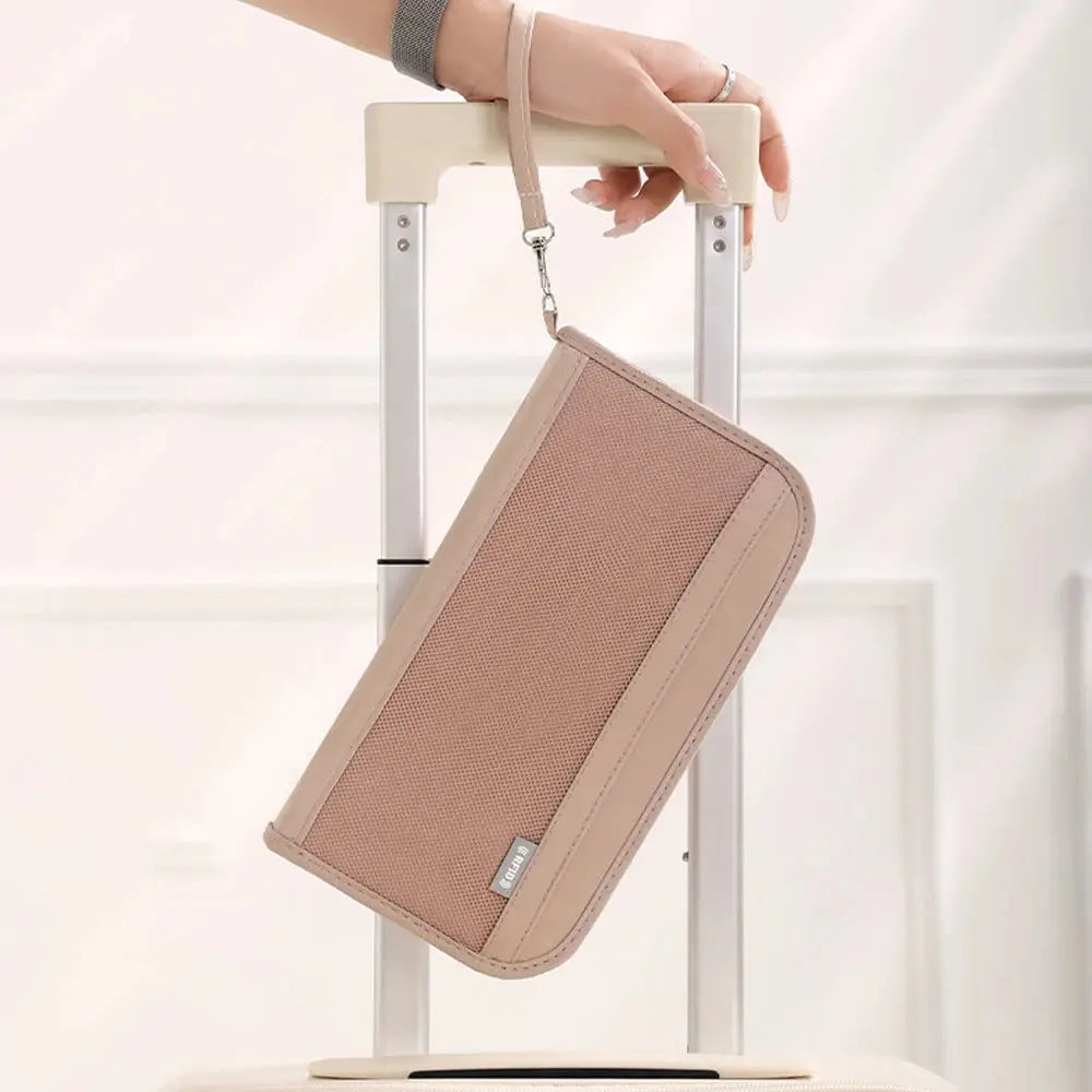 Pochette voyage multifonction Le voyageur pratik
