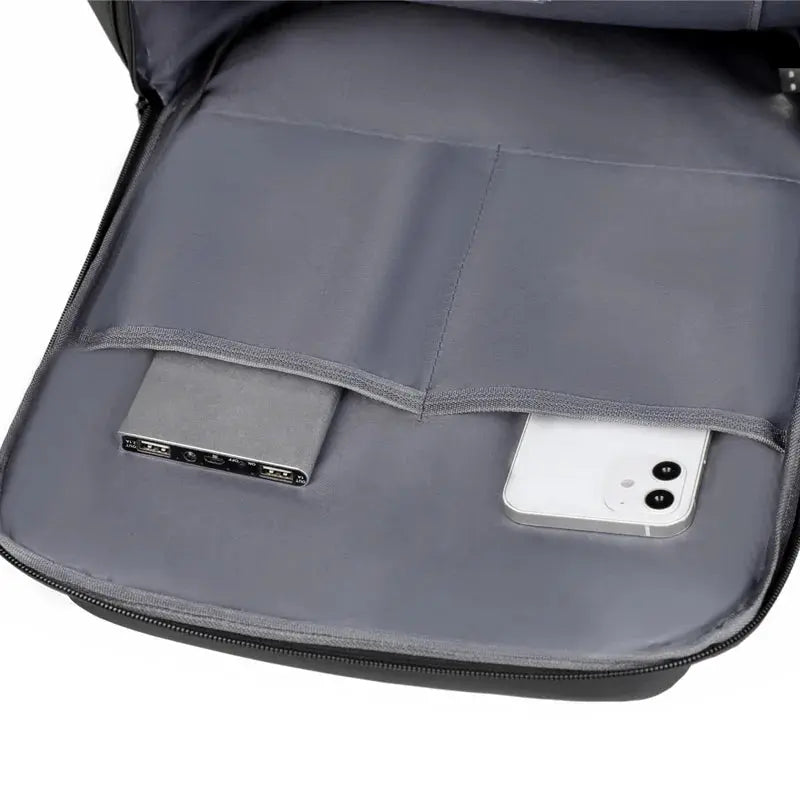 Sac à dos avec charge USB Le voyageur pratik