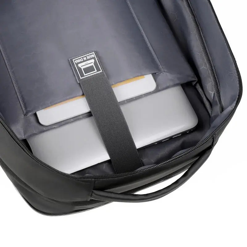 Sac à dos avec charge USB Le voyageur pratik