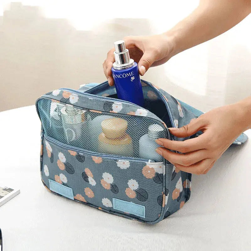 Trousse de toilette femme Le voyageur pratik